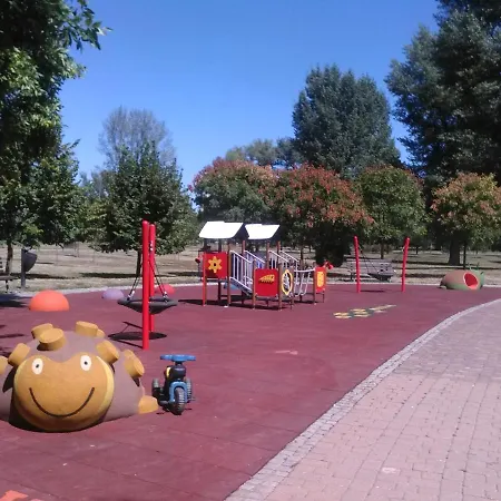 Lägenhet Spacious Liman Novi Sad